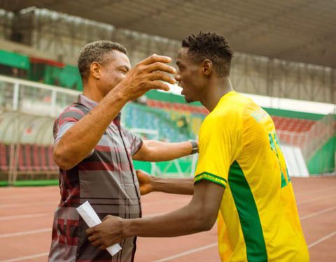 Bendel Insurance's Imade Oserenkhoe shares special moment with his ex-coach 