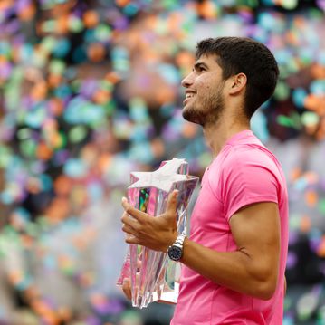 Carlos Alcaraz ends Medvedev's winning streak to win first Indian Wells title