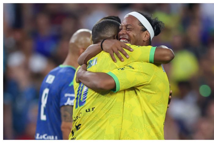 Okocha reveals impact he had in Ronaldinho’s journey