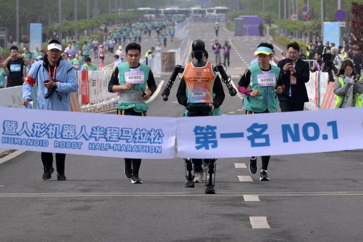 Can Humanoid Robots Keep Up? Chinese Bots Lose Big in World's First Half-Marathon Against Humans
