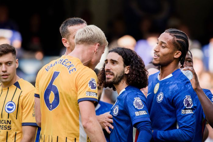 Brighton vs Chelsea in Premier League action