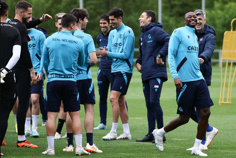 Sadiq is back for Real Sociedad after a long layoff from his ACL injury.