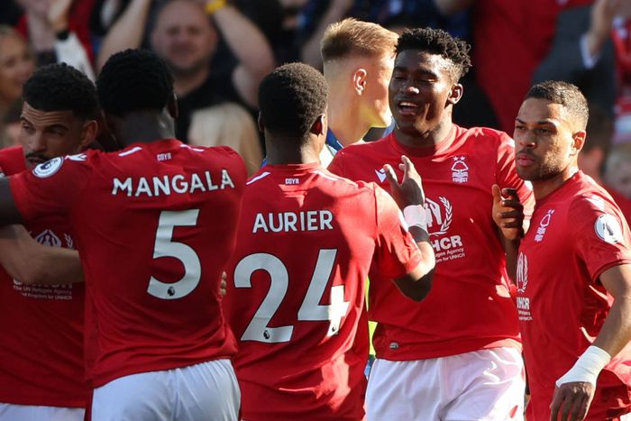 Taiwo Awoniyi and Nottingham Forest celebrate goal against Arsenal.