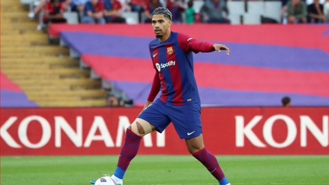 Aston Villa eye sensational move for Barcelona star