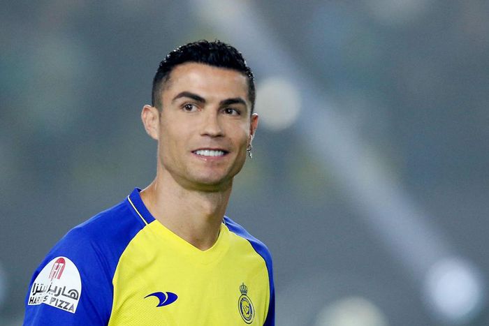 Al Nassr's Cristiano Ronaldo could link up with old rival Sual Niguez of Atletico Madrid