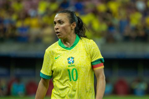 10 Greatest Women Footballers of All Time