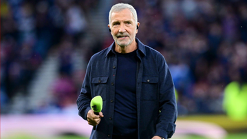 Graeme Souness attacks another Manchester United midfielder