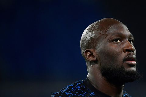 Chelsea to unleash Lukaku on underachieving Arsenal