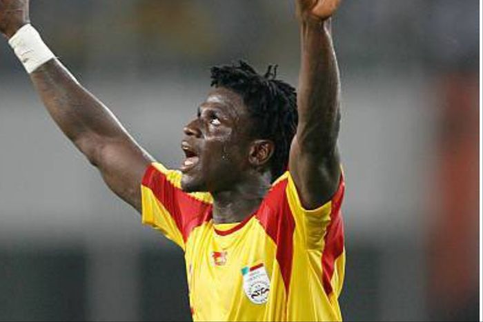 According to several reports, Nigerian-born Benin star Razak Omotoyossi dies unexpectedly at 39.