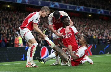 Arsenal 4-0 PSV: Gunners mark Champions League return with emphatic win