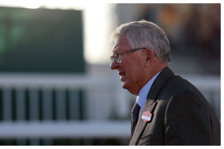 Sir Alex Ferguson opens up on brother's dementia