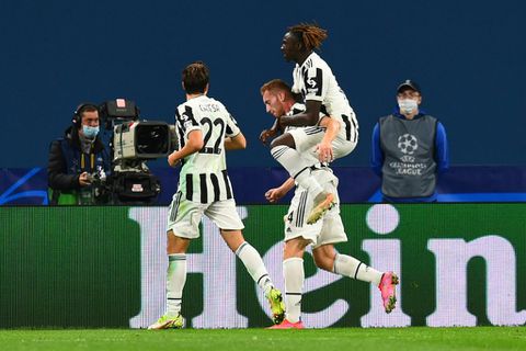 Kulusevski sinks Zenit to put Juve on brink of Champions League knockouts