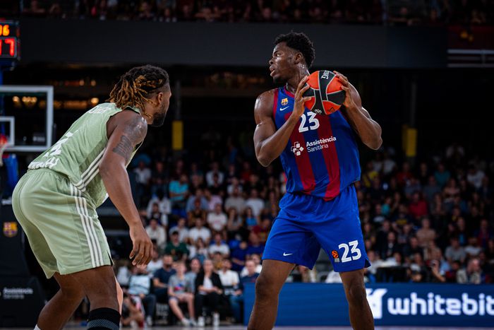 Nigerian professional basketball player James Nnaji featured for Barcelona in the resounding victory against Bayer Munich off the bench as part of the second rotation. X/Barca Basket