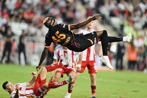 'Nice goal' - Galatasaray coach praises Victor Osimhen's overhead kick