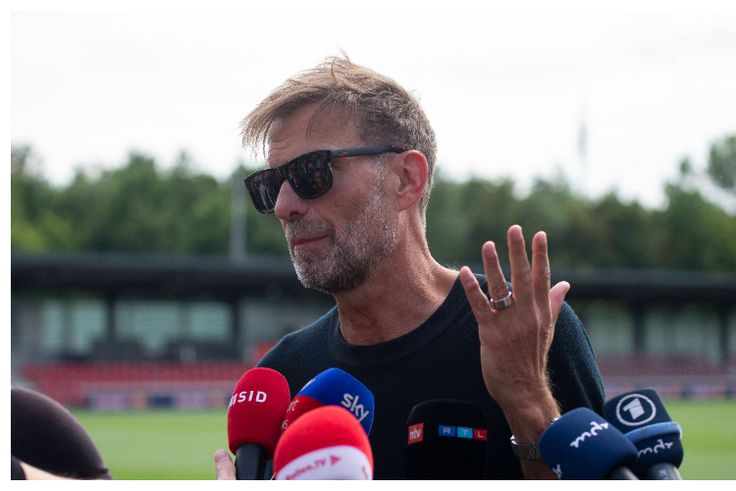 Ex-Liverpool boss Klopp hints at Liverpool return