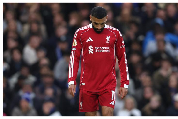 Liverpool legend tells Slot to bench star player