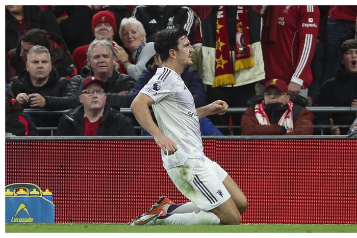 Oshoala hails Maguire