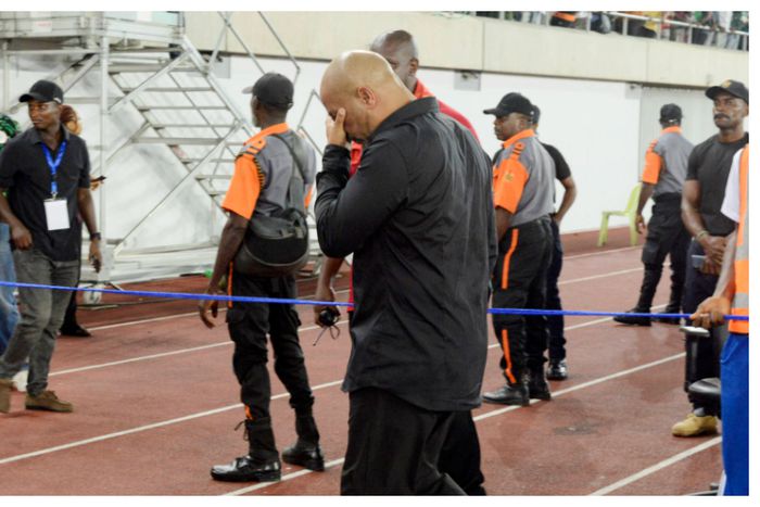 Selection headache for Chelle