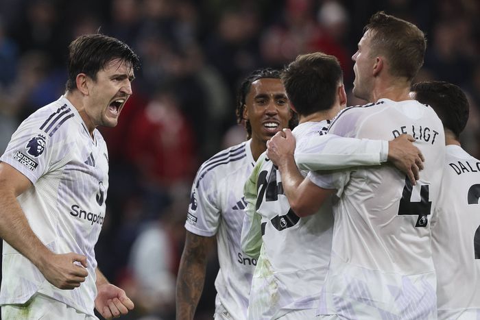 Harry Maguire scores for Manchester United || Imago