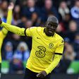 Chelsea cruise as Kante rocket inspires Leicester rout