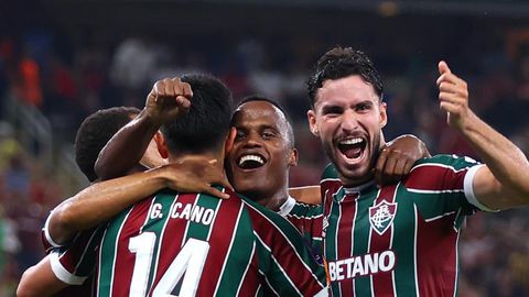 Fluminense players celebrating || Credit: Sporting News