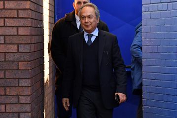 Everton owner Moshiri increases stake in club