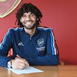 Mohamed Elneny signs contract extension with Arsenal