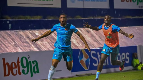 Samuel Anakwe celebrates the breathrough goal for Remo Stars.