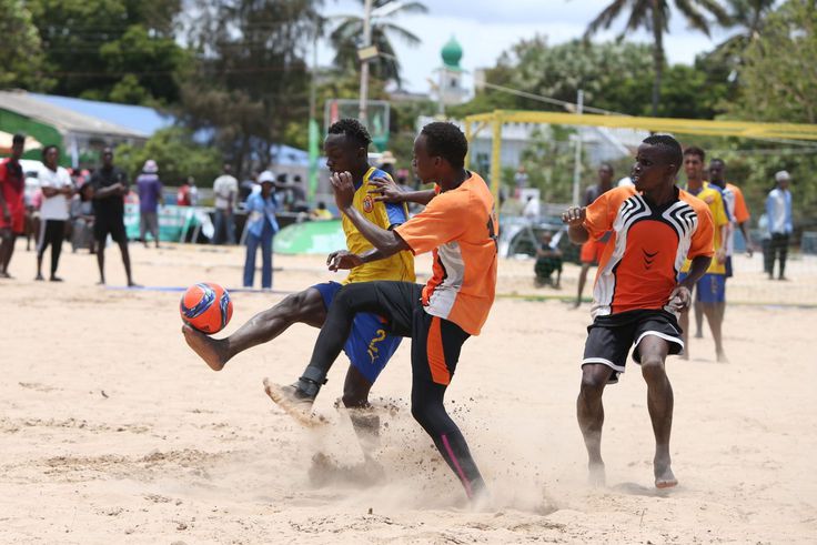 Football teams participating at the Kenya Beach Games