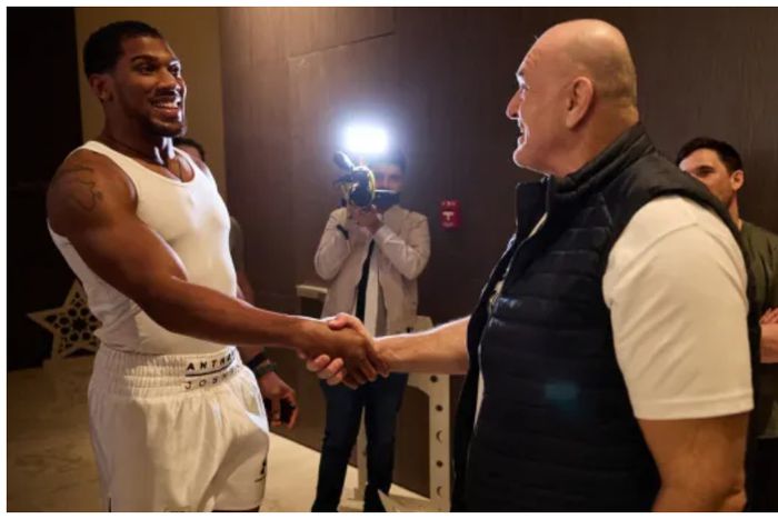 Anthony Joshua finds unlikely fan in John Fury