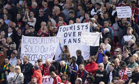 Why Manchester United Fans Protested in front of Jim Ratcliffe Before Wolves Loss
