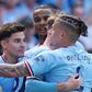 Julian Alvarez, Kyle Walker and Manuel Akanji celebrate Manchester City goal vs Chelsea.