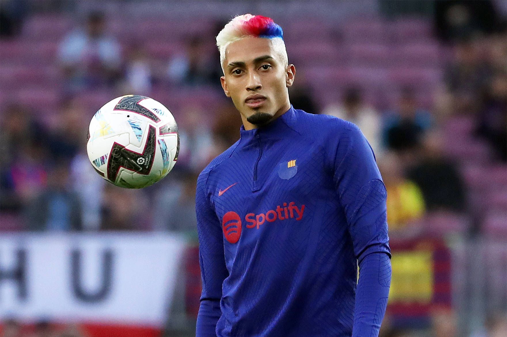 Raphinha: Barcelona Star Sends Transfer Message With New Hairstyle ...