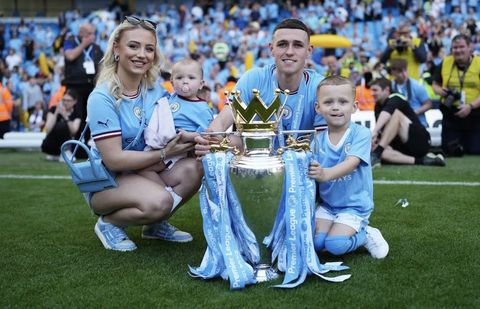 Manchester City set to make Foden highest-paid English player ever with ₦700 million per week deal