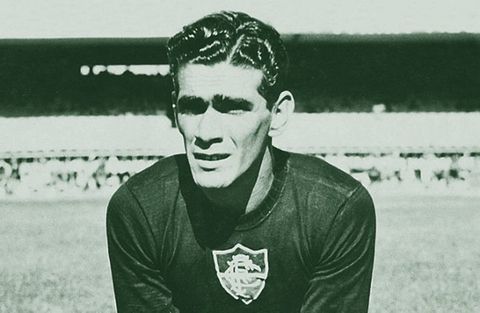 10  Footballers Who Tragically Died by Suicide