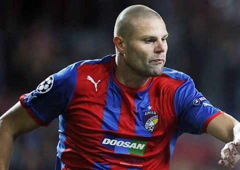 10  Footballers Who Tragically Died by Suicide