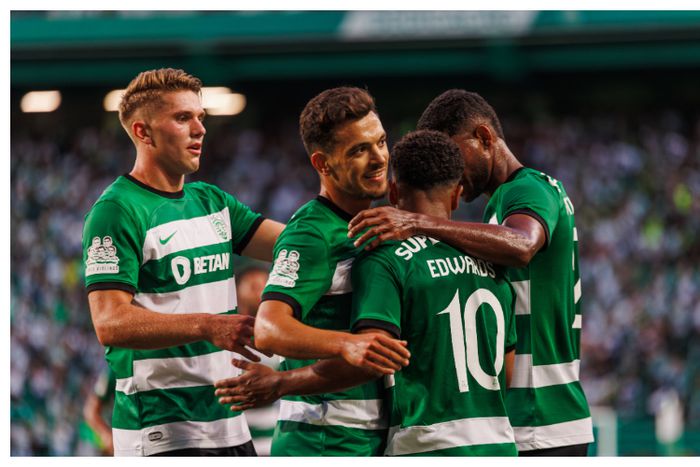 Arsenal close to agreeing a transfer deal for striker