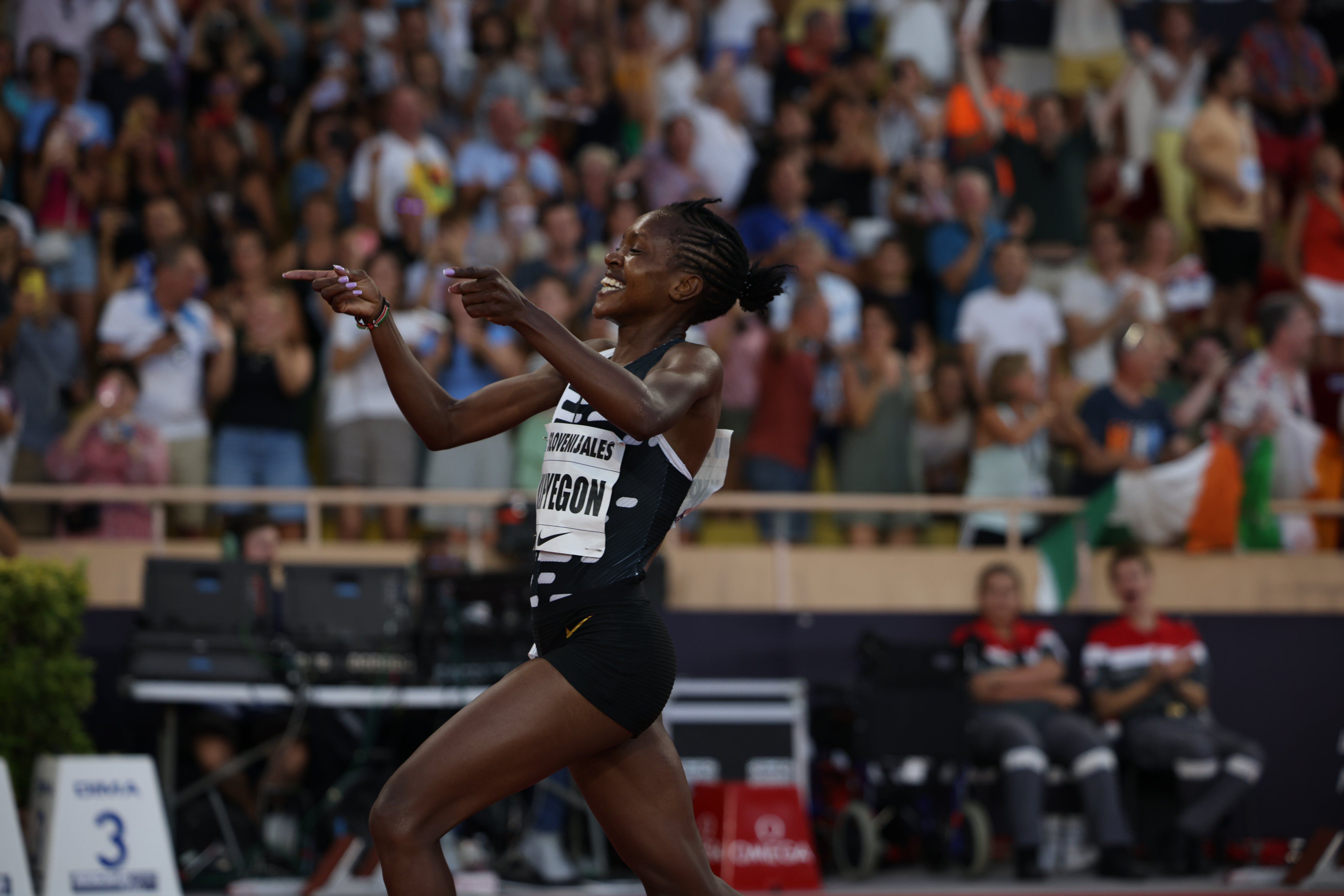 Faith Kipyegon Net Worth: Age, Profile, Career, Achivements, Husband ...