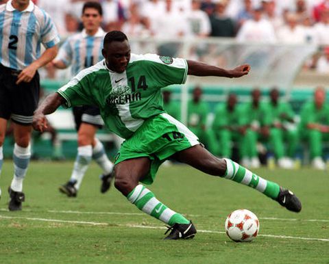 Daniel Amokachi playing in the final of the Olympic Games against Argentina | Imago