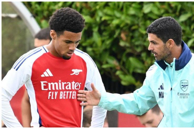 Mikel Arteta and Ethan Nwaneri.