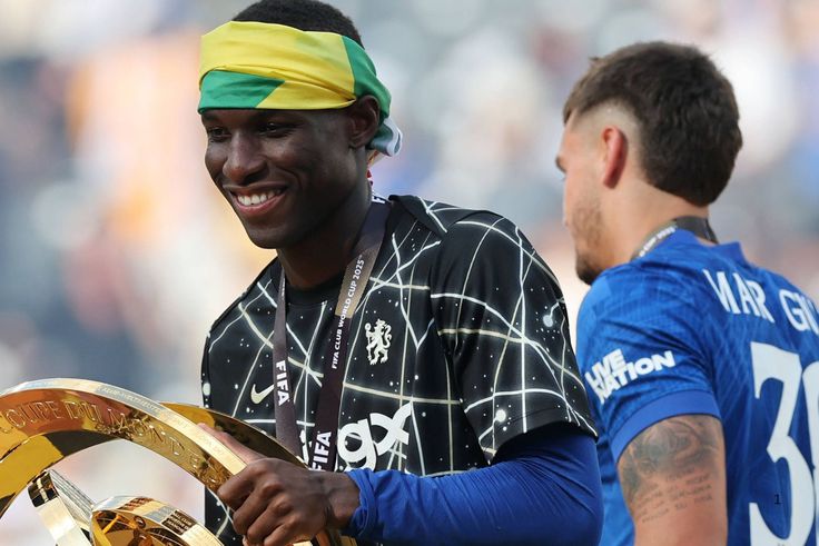 Chelsea set high price for Jackson to deter Manchester United's interest