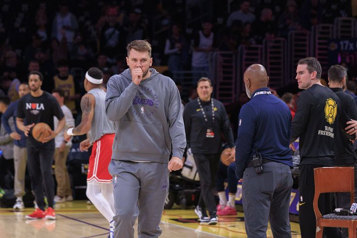 Dončić Instrumental in Bringing Marcus Smart to the Lakers