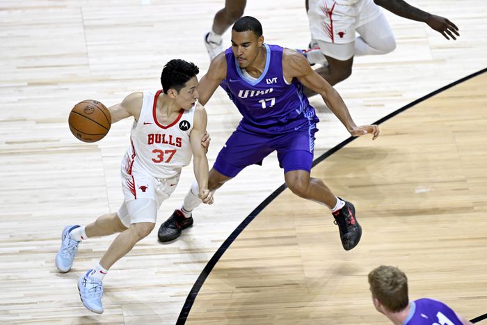 Yuki Kawamura (37) of Chicago Bulls in action against John Tonje (17) of Utah Jazz during a consolation game of NBA 2K26 Summer League  || Image credit: Imago