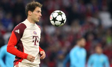 Manchester United eye Bayern Munich midfielder amid troubled relationship with his current team