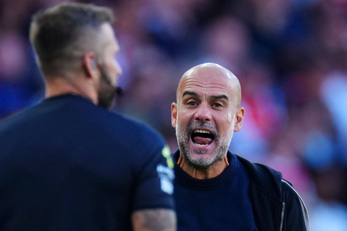 Guardiola slams referee after Bournemouth's equaliser