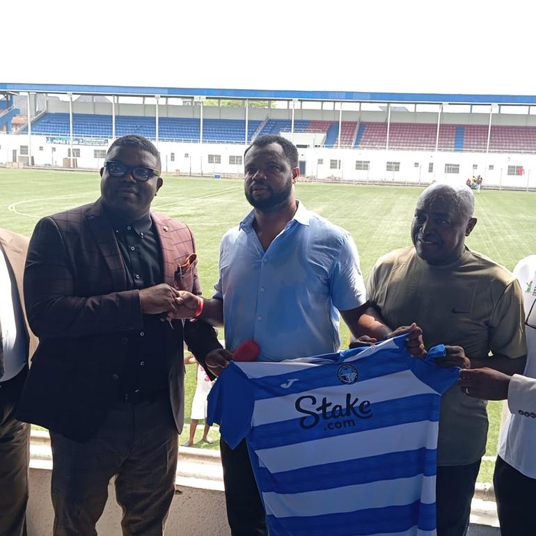 Daniel Eke (m), Enyimba's sporting Director.