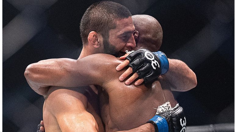 Two Judges scored the fight for Chimaev with Juge giving it a draw, so the Swedish fighter to take a majority decision victory against Usman. Instagram/UFC