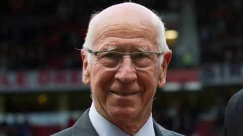 Manchester United issue glowing tribute to Sir Bobby Charlton after demise at 86