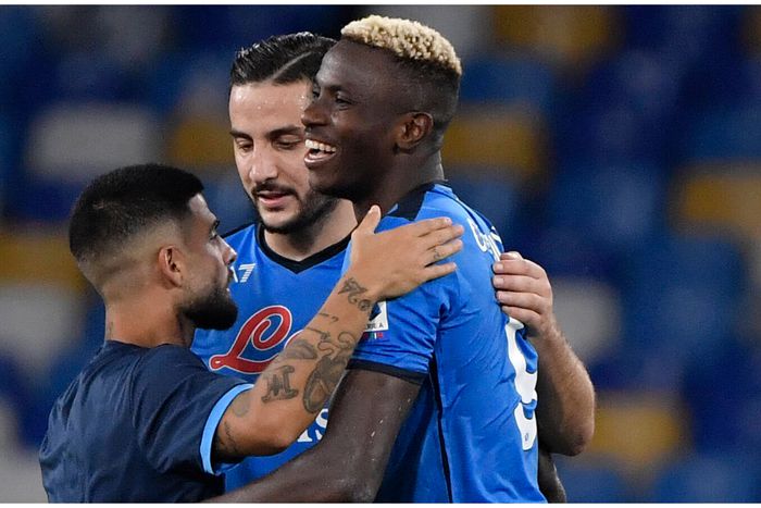 Victor Osimhen and Kostas Manolas during their time together in Napoli.