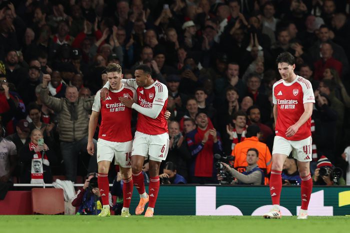 Arsenal players celebrate their win over Atletico Madrid | Imago